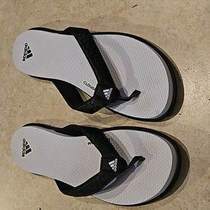 Adidas cloud foam sandals